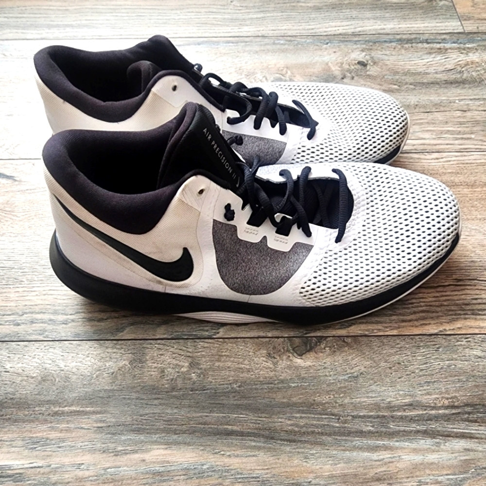 Mens Nike Air Precision 2 Size 13 AA7069-100